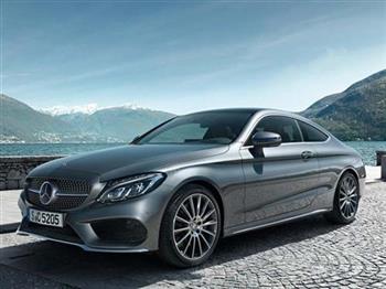 Mercedes-Benz C-Class thêm nâng cấp, giá không đổi cạnh tranh BMW 3-Series