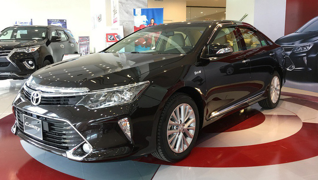 Xe hạng D: Toyota Camry