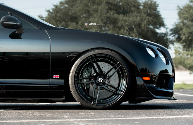 Bentley Continental GT3-R 3