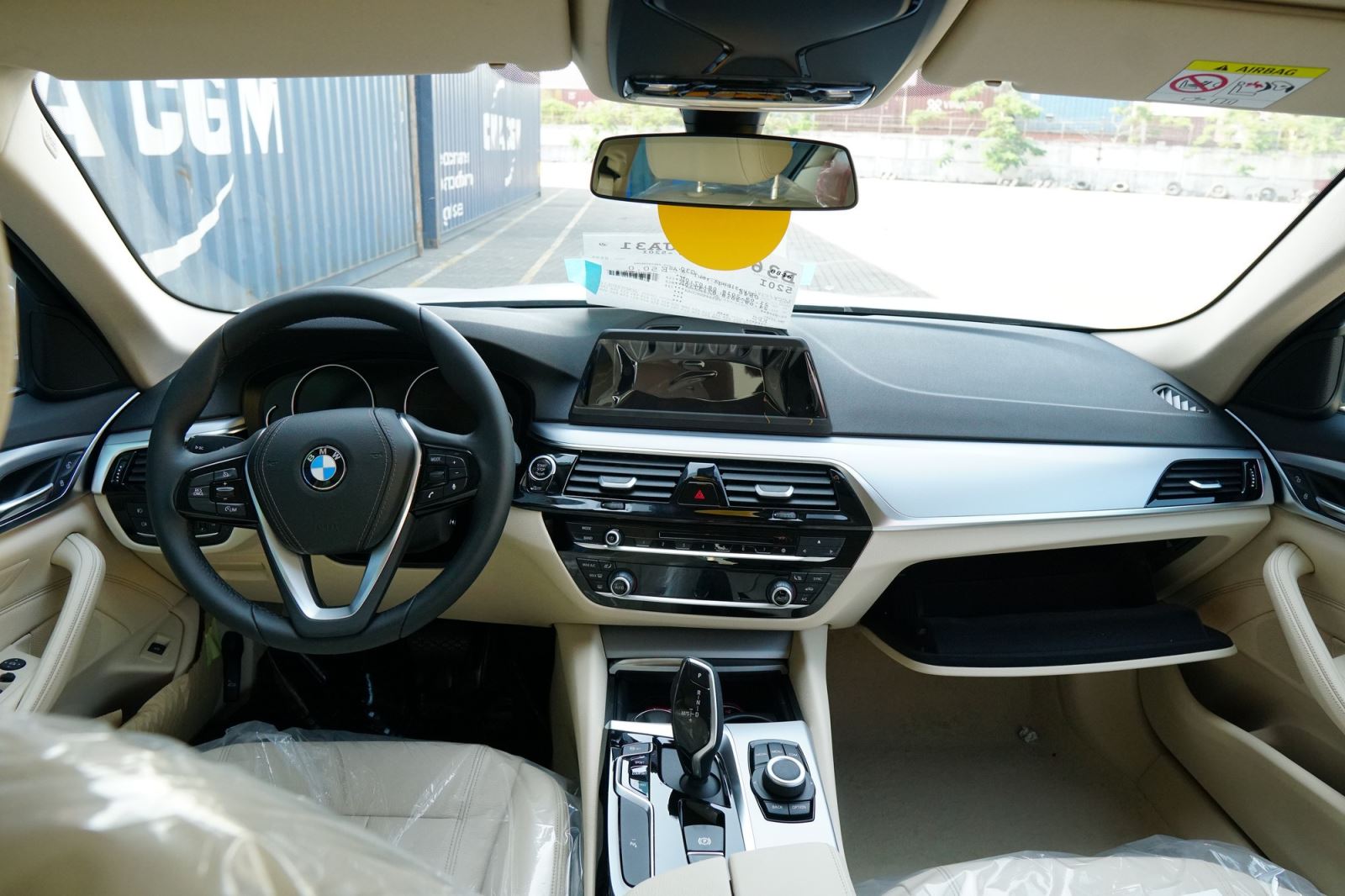 BMW 5-Series 2019 chốt ngày ra mắt tại Việt Nam với 2 phiên bản 3