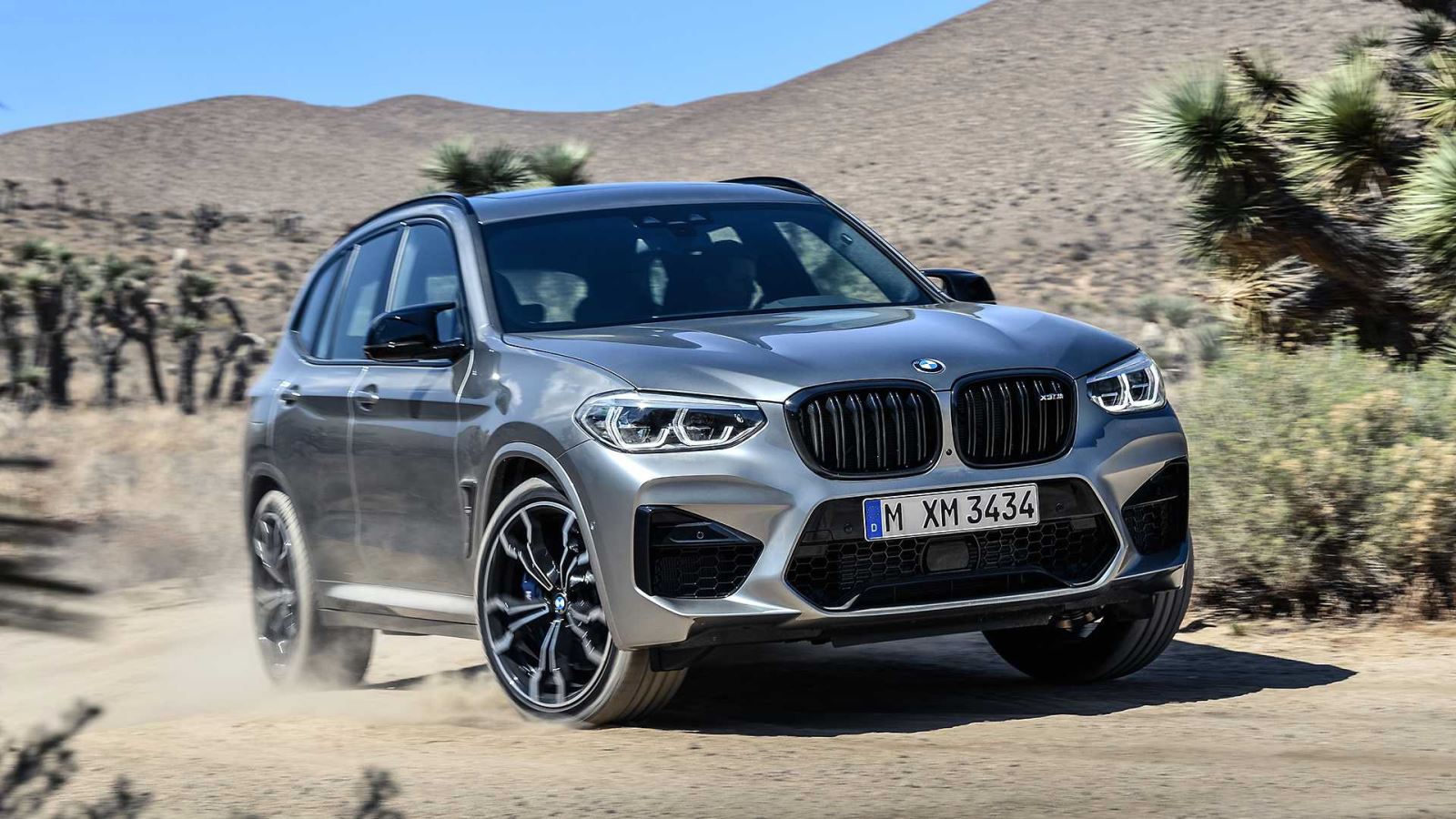 BMW chính thức ra mắt 2 siêu phẩm mới X3M và X4M 2