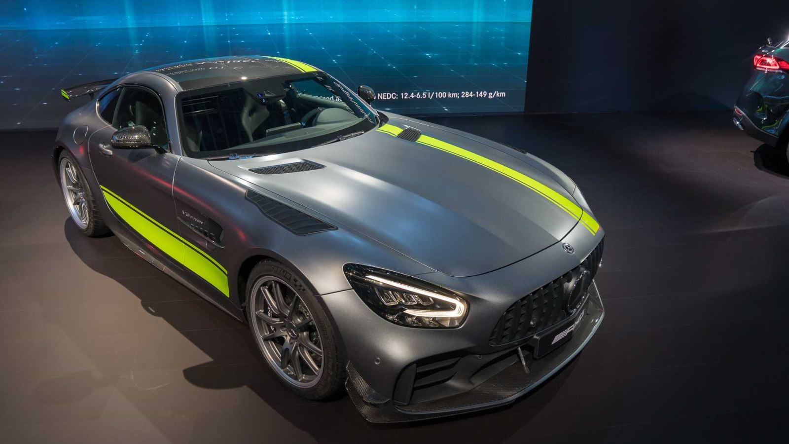 Mercedes-AMG GT 2020 ra mắt với nhiều nâng cấp đáng chú ý - 2
