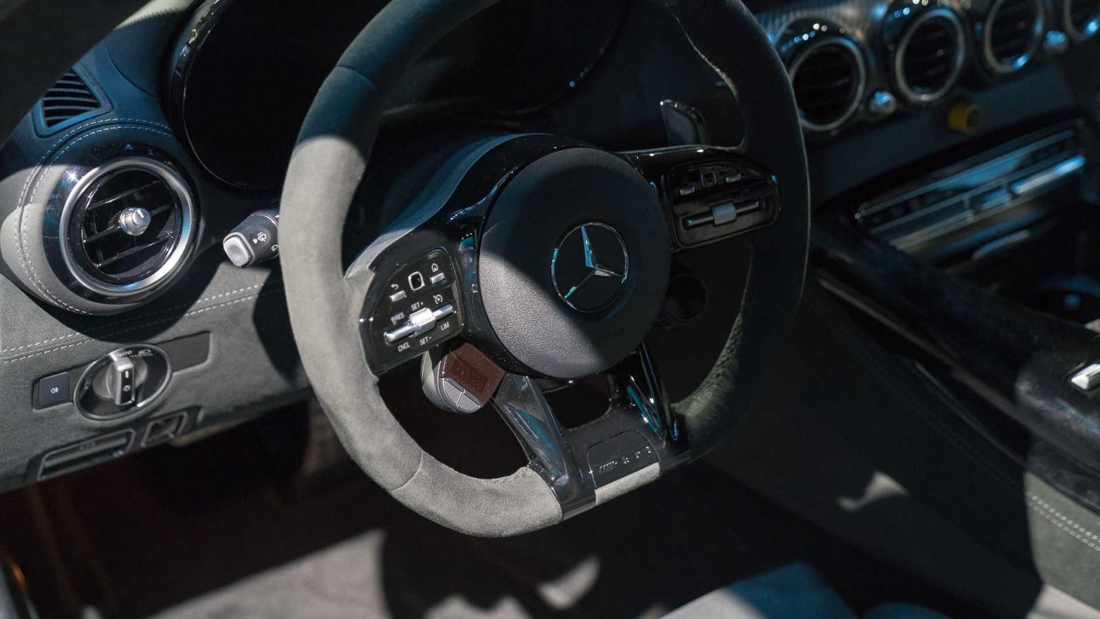 Mercedes-AMG GT 2020 ra mắt với nhiều nâng cấp đáng chú ý - 5