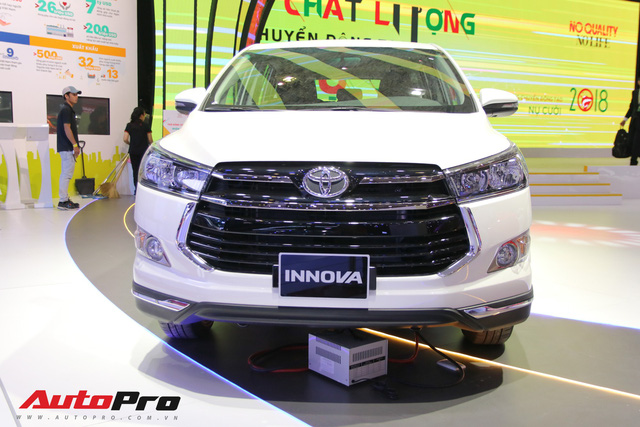 Toyota Innova chính thức ra mắt phiên bản mới giá từ 752 triệu đồng - 2