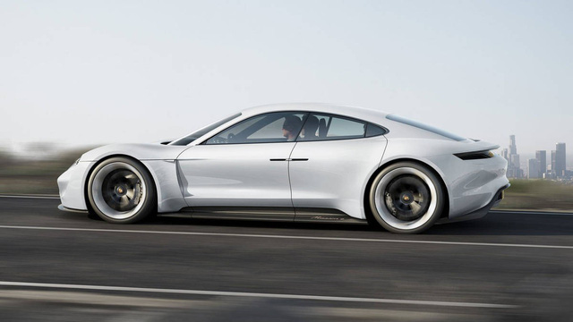 Porsche tập trung vốn đầu tư vào xe điện - 2