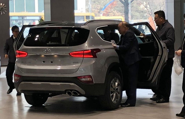 Ra mắt Hyundai Santa Fe 2019 có lượng bán kỷ lục - 2