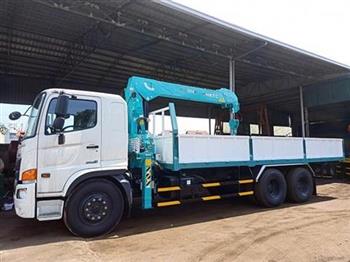 Đóng mới xe tải Hino FG8JP7A gắn cẩu HKTC HLC-5014M 5 tấn 4 đốt