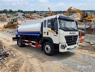 XE BỒN CHỞ XĂNG DẦU HOWO 12 KHỐI 4 KHOANG NHẬP KHẨU ĐỜI 2026