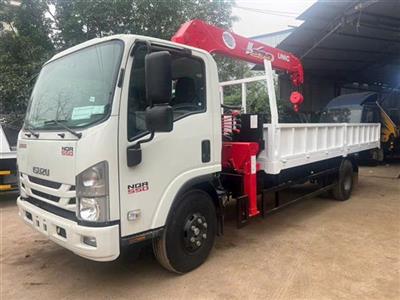 XE TẢI ISUZU NQR75M E5 GẮN CẨU UNIC 370 5 ĐỐT URV375