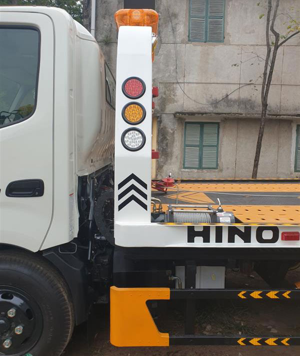 Xe cứu hộ kéo chở xe HINO XZU730L 3.5 tấn - ảnh 3
