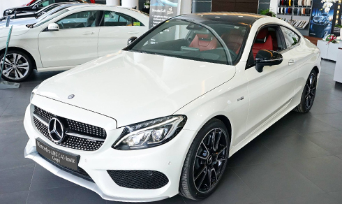 mercedes-c43-amg-gia-4-2-ty-dong-doc-nhat-viet-nam